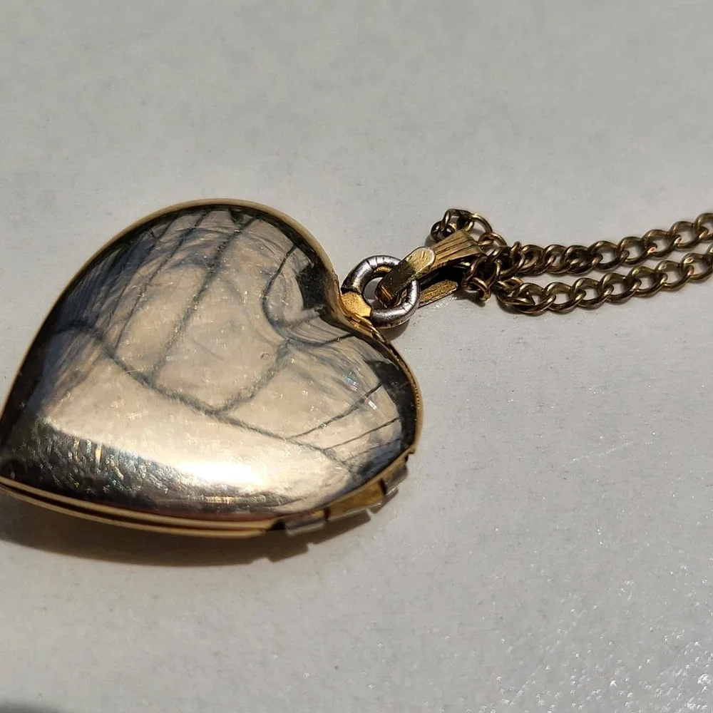 12K Gold Filled Diamond Heart Locket Necklace Vintage Etched Floral - Picture 5 of 10